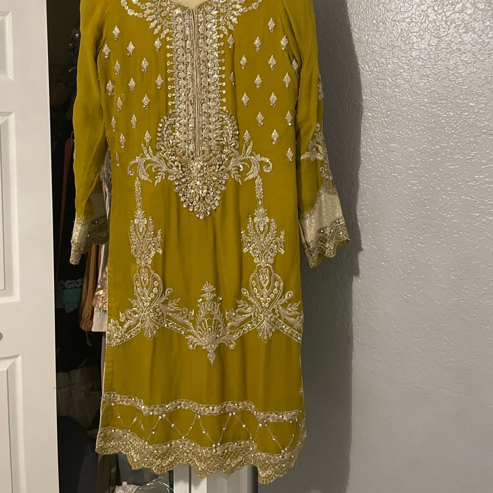 Yellow  salwar kamiz set